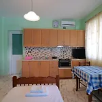 Nomia דירה קסאמיל