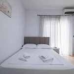Nomia קסאמיל