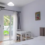 Nomia Apartment *