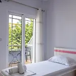 Nomia Apartment