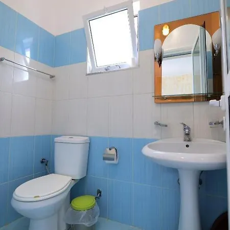 Vila Babuli Apartment Ksamil