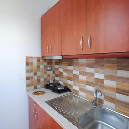 Vila Babuli Apartment Ksamil