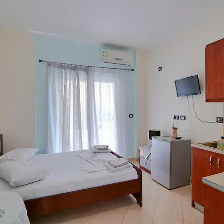 Vila Babuli Apartment Ksamil