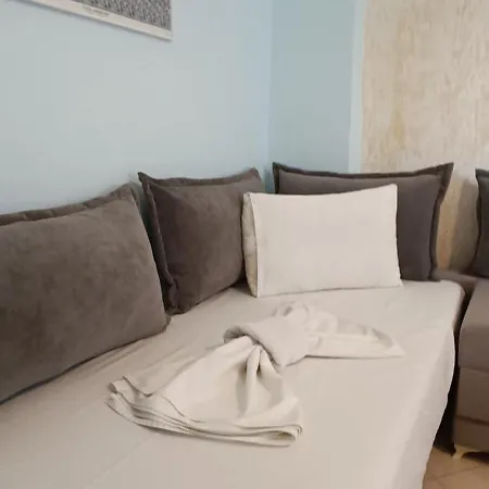 Vila Babuli Apartment Ksamil