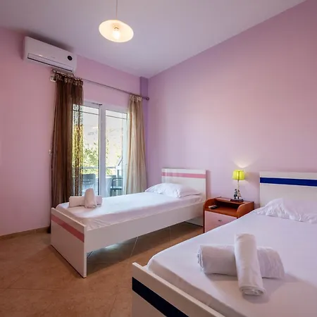 Nomia Apartment *