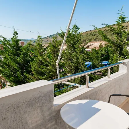 Nomia Lägenhet Ksamil